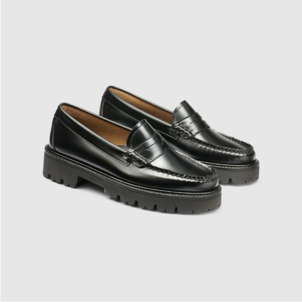 G.H. Bass & Co. Black Leather Loafers - Picture 5 of 13